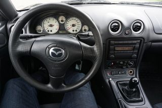 Mazda MX-5 1,6i